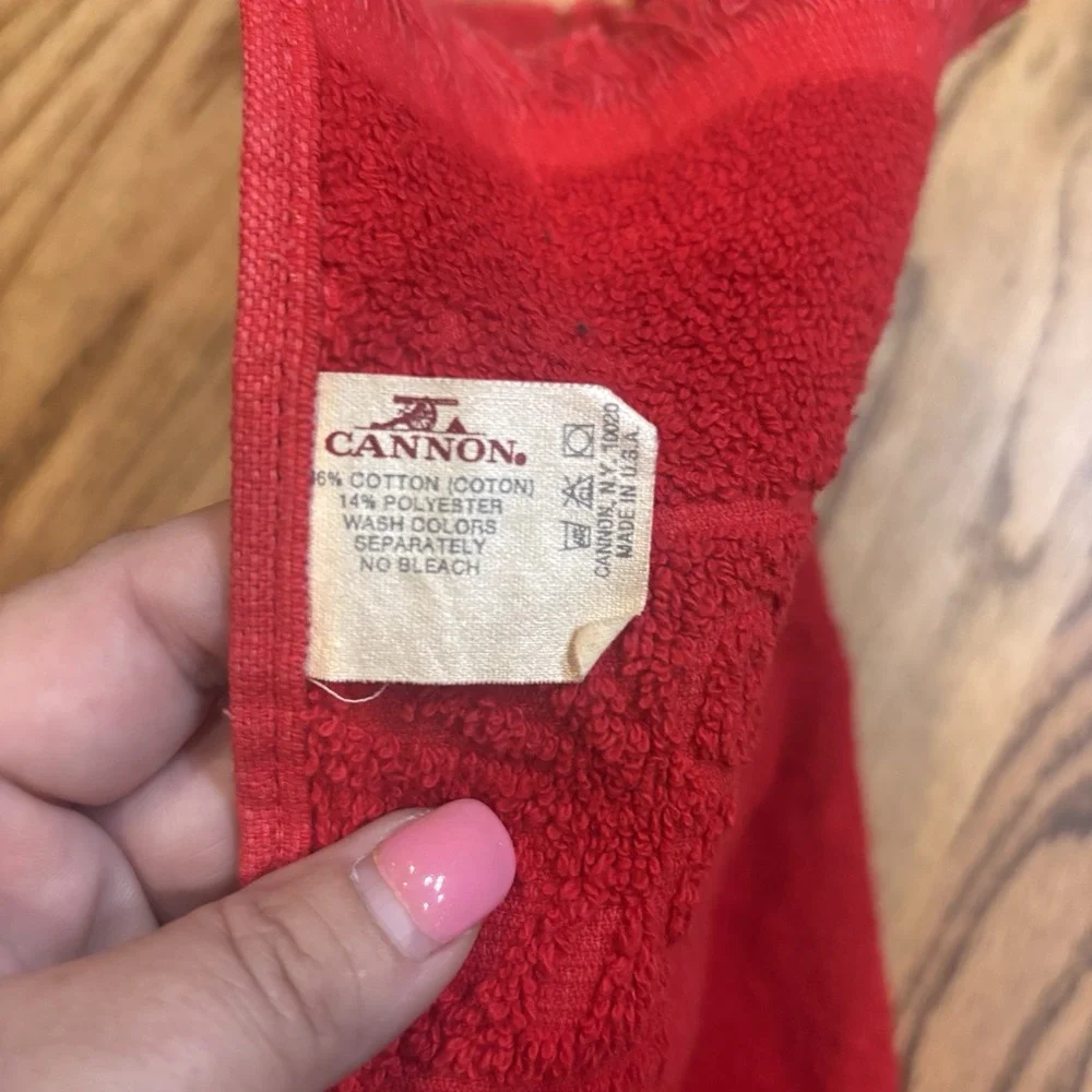 Vintage Cannon Red Hand Towels Set of 2 Fringe Floral Cotton Blend Made in USA
